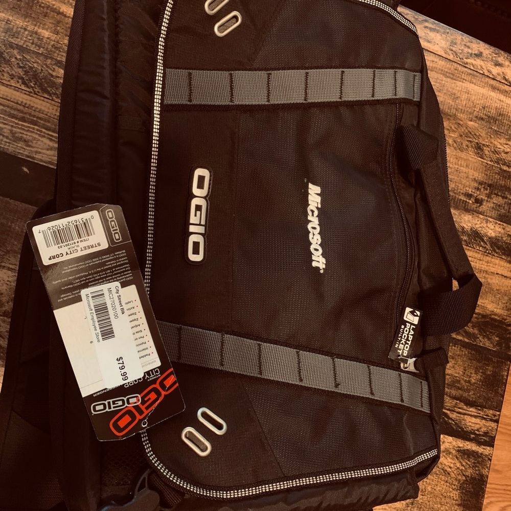 New Microsoft Laptop Messenger bag